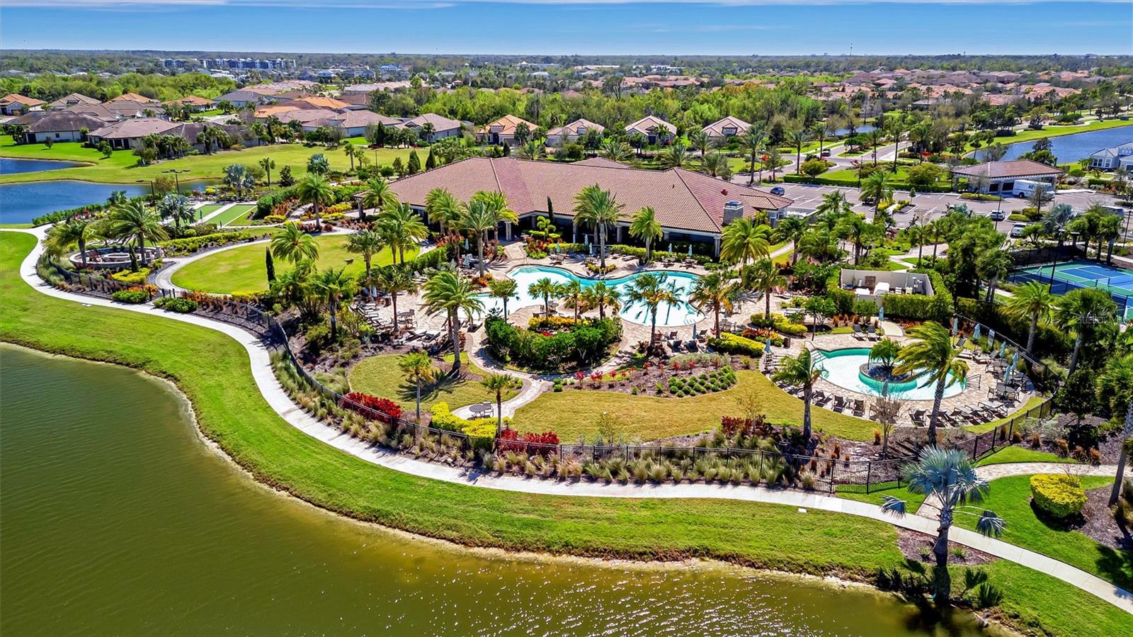 ESPLANADE NORTH AT ARTISAN LAKES SUBPH I - Residential