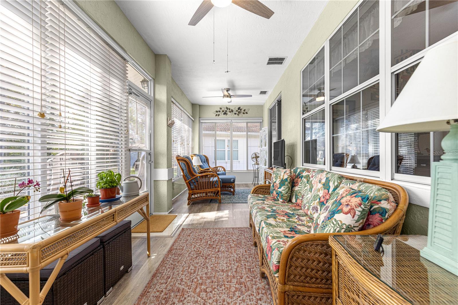 OAK RUN - Residential