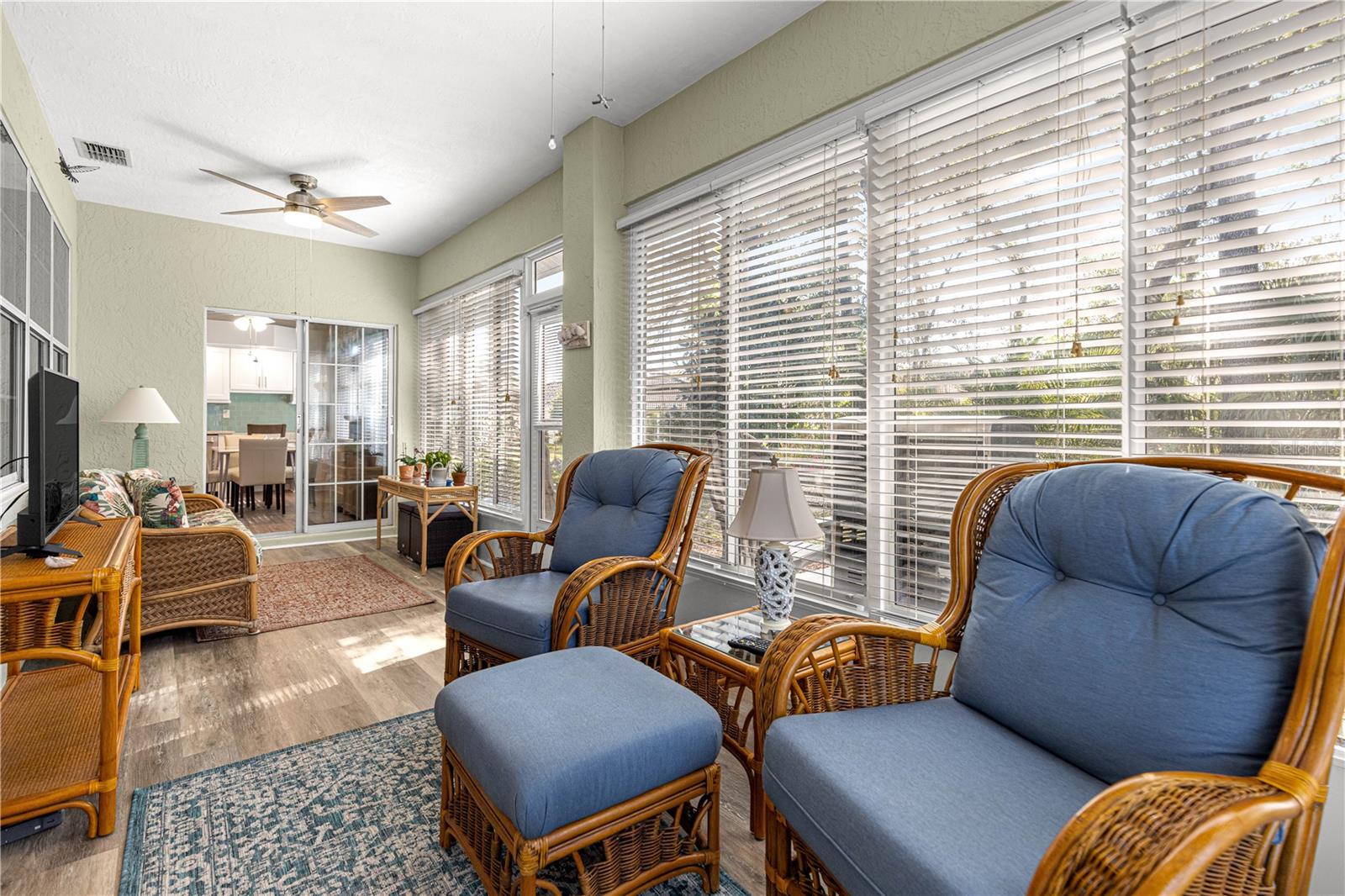 OAK RUN - Residential