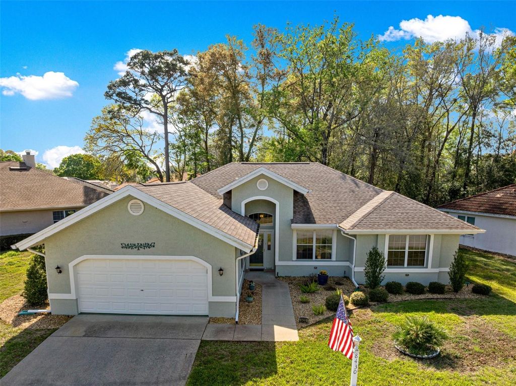 Photo of 8430 SW 108th Place Road, Ocala, FL 34481 (MLS # OM720694)