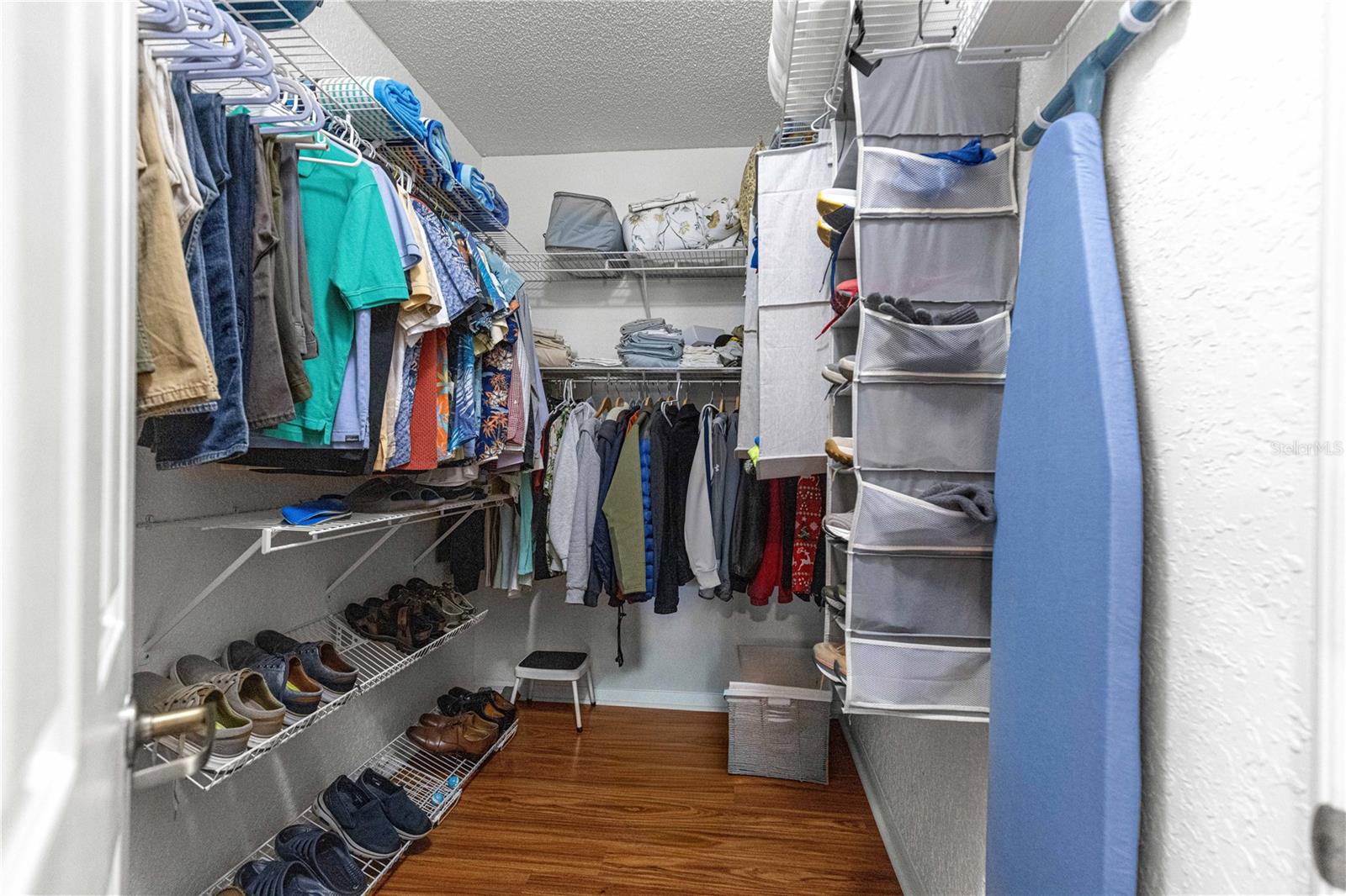 OAK RUN - Residential