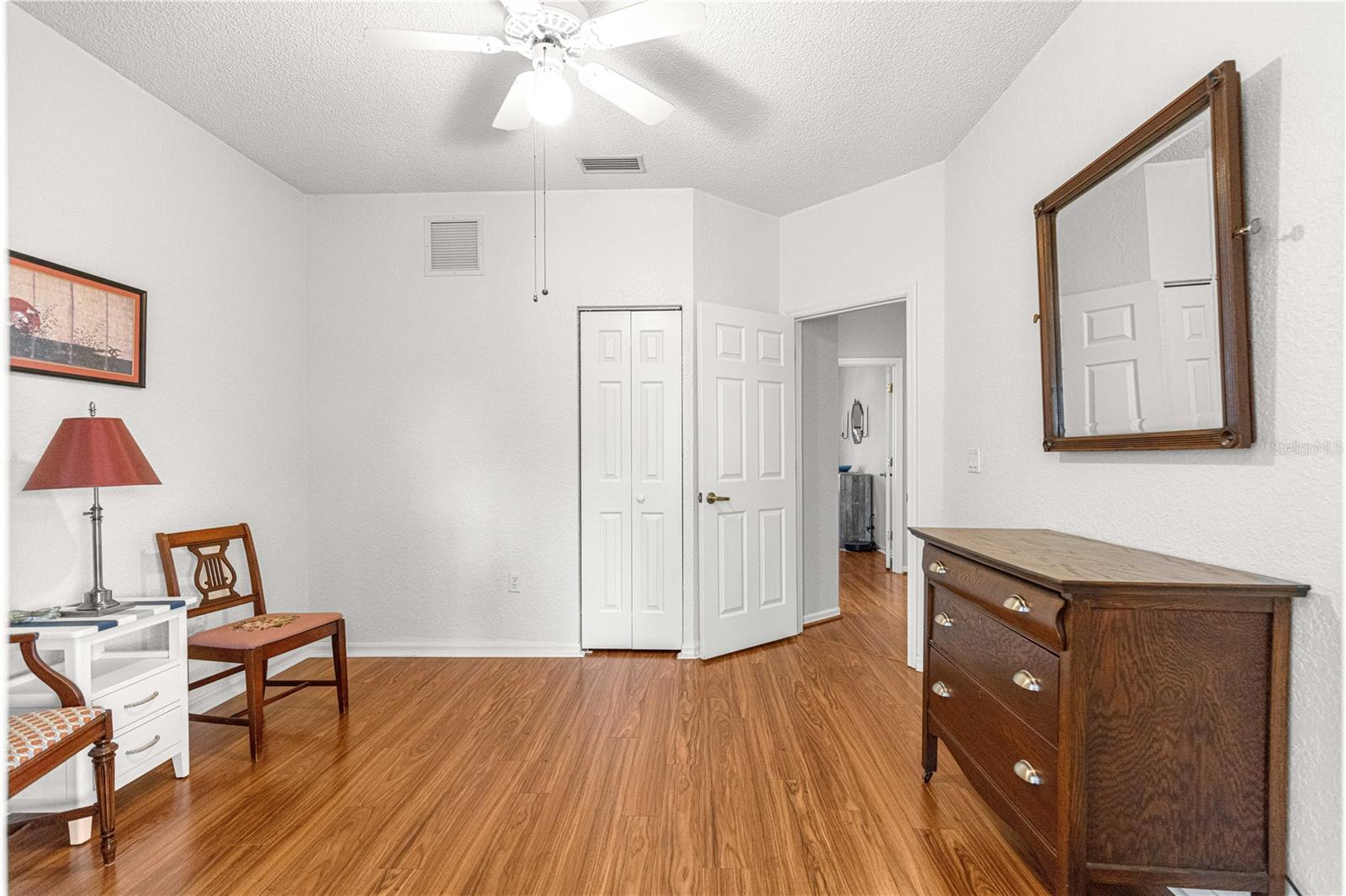 OAK RUN - Residential