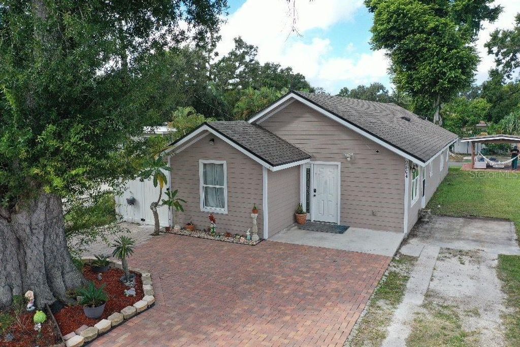 Photo of 2804 11th Street Court E, Bradenton, FL 34208 (MLS # A4667993)