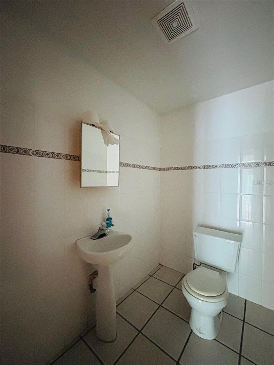 FAJARDO TOWN SQUARE - Commercial Sale