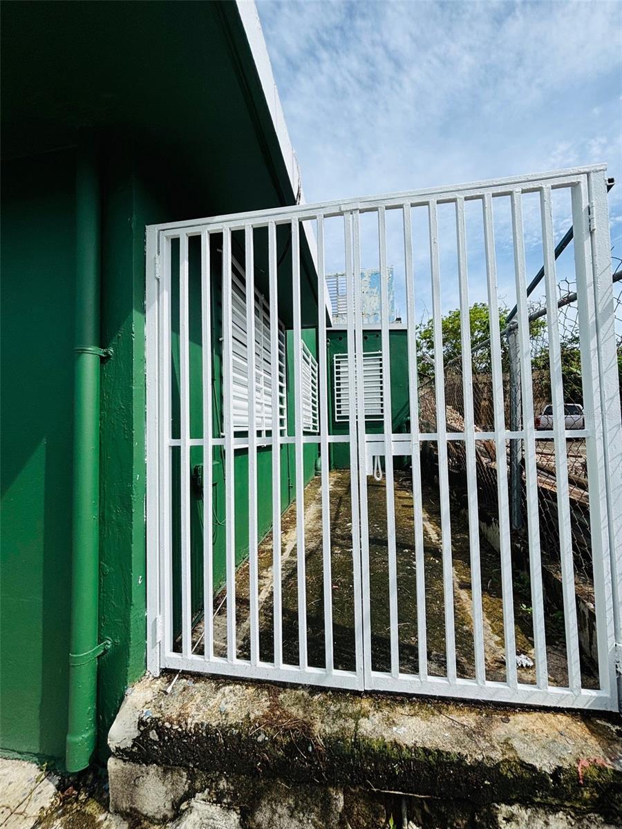 FAJARDO TOWN SQUARE - Commercial Sale