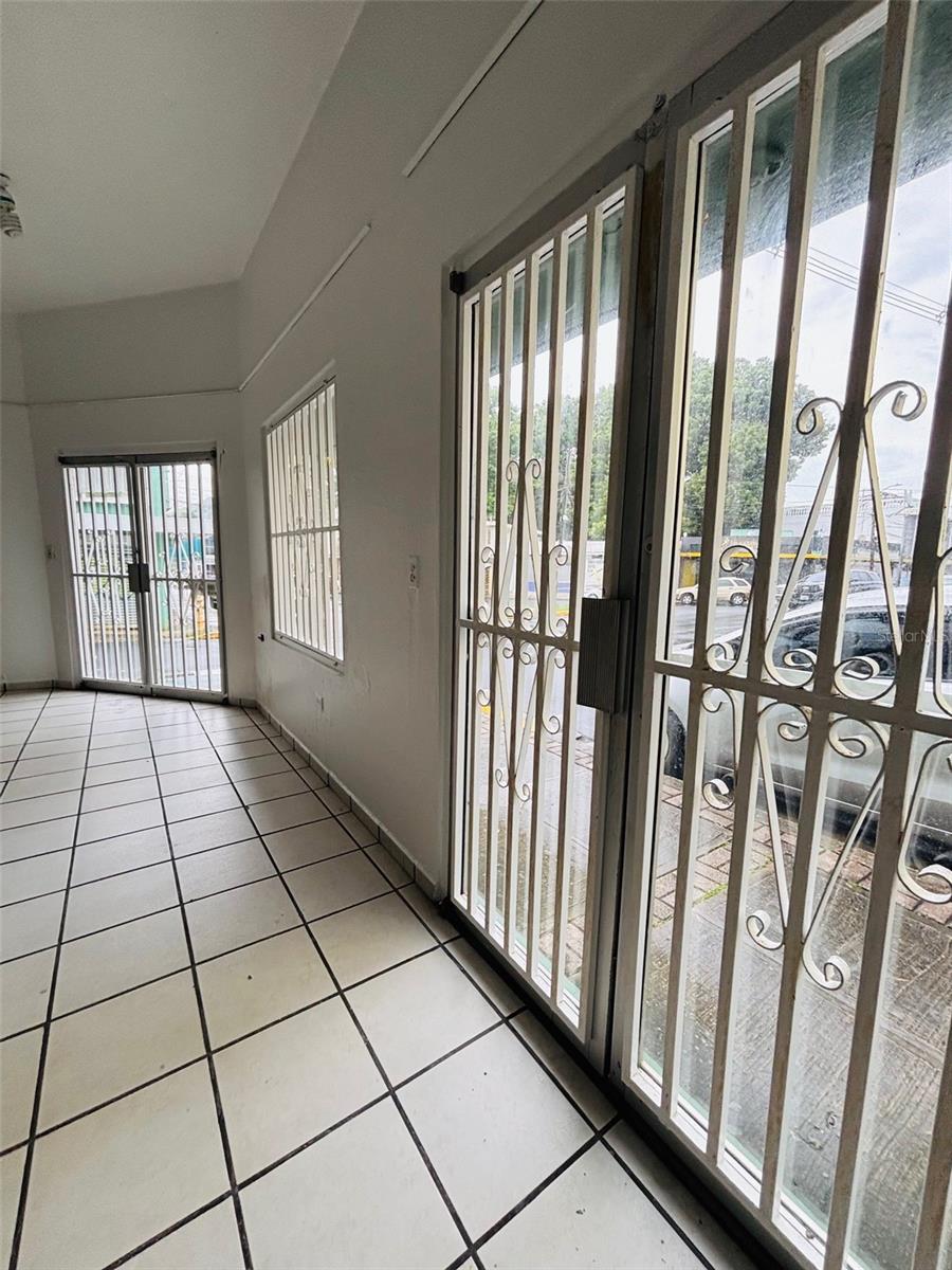 FAJARDO TOWN SQUARE - Commercial Sale