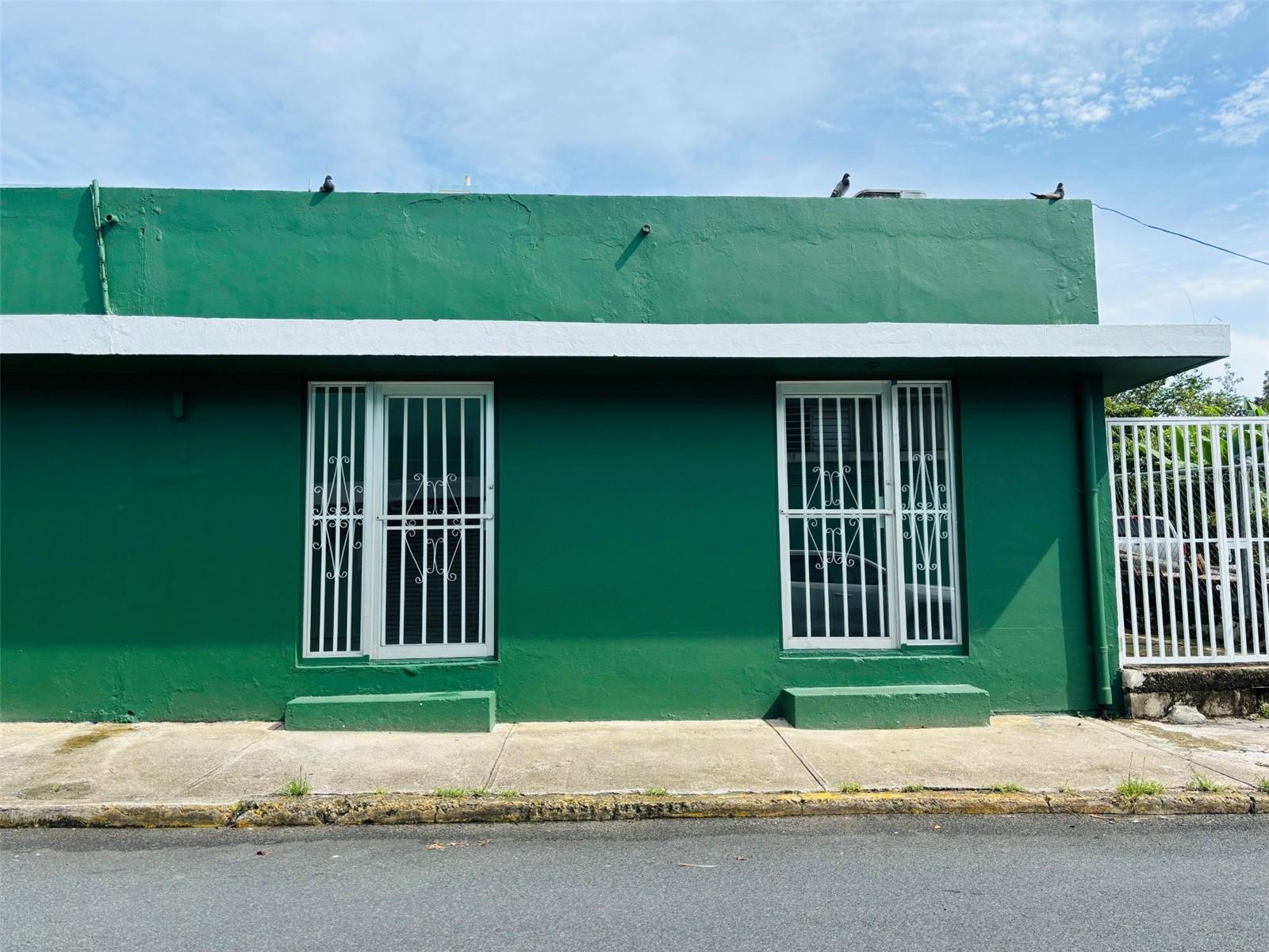 FAJARDO TOWN SQUARE - Commercial Sale