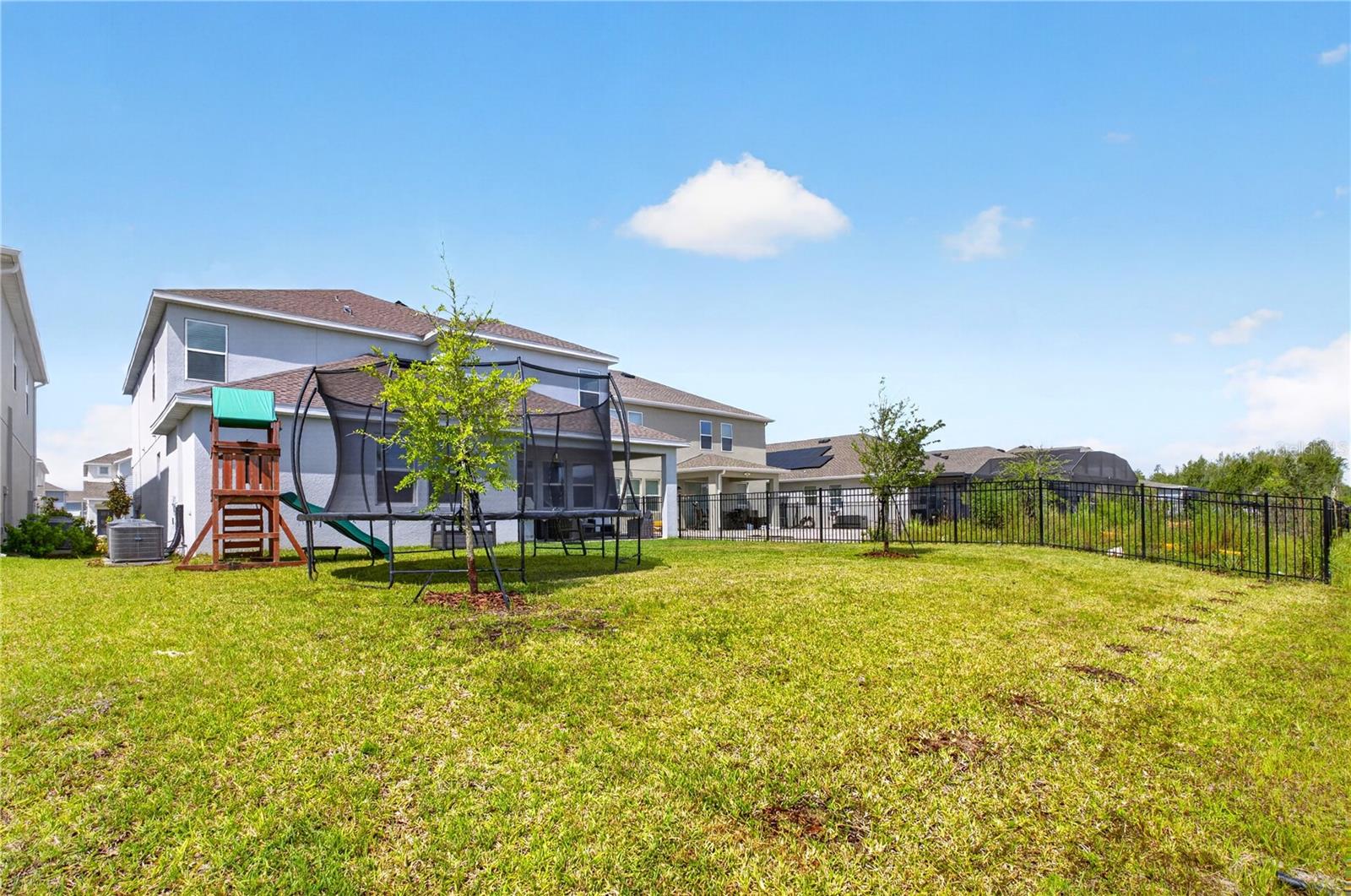 STOREY PARK - Residential