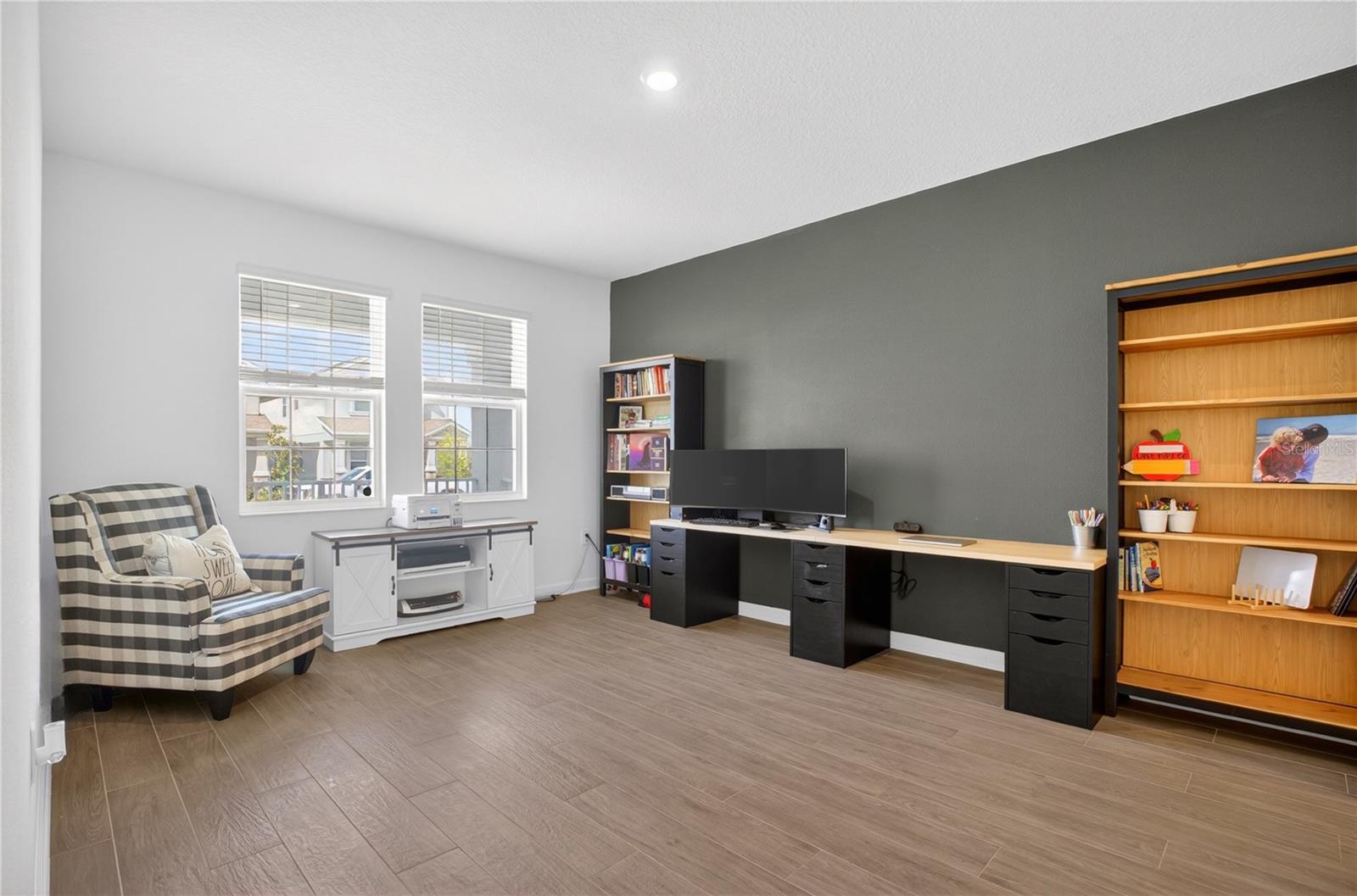 STOREY PARK - Residential