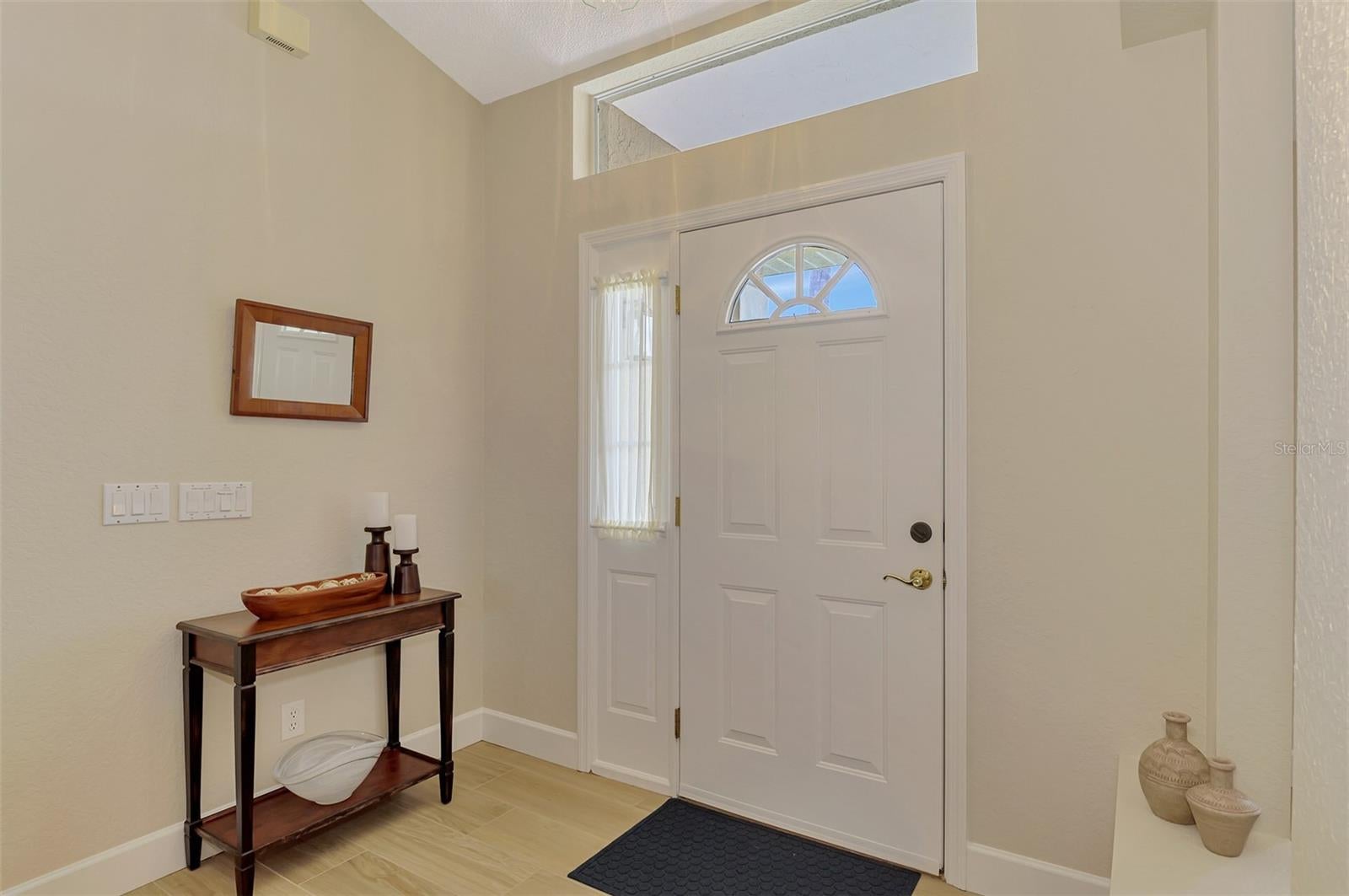 426 BERMUDA ISLES CIRCLE