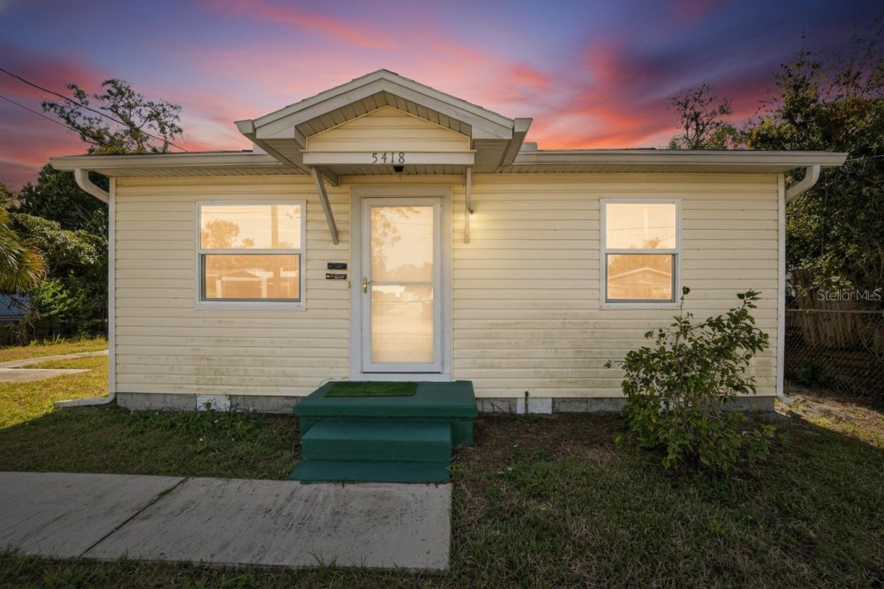 BEVERLY HILLS - Residential