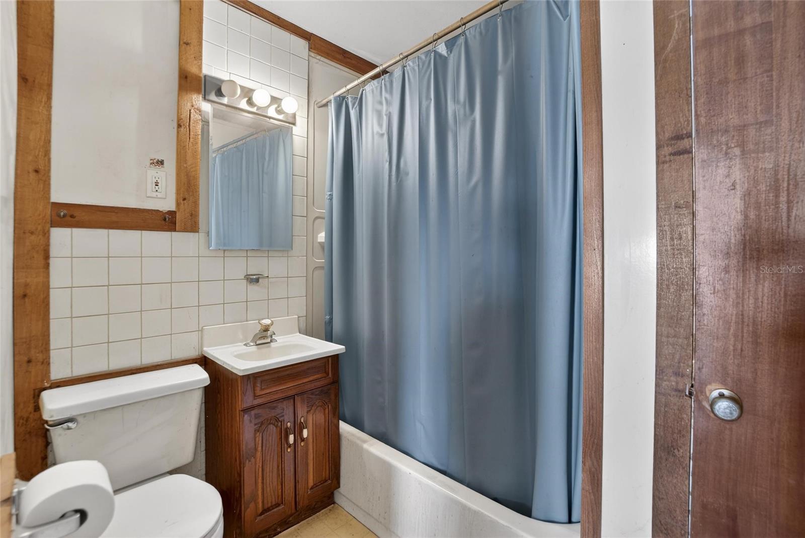 BEVERLY HILLS - Residential