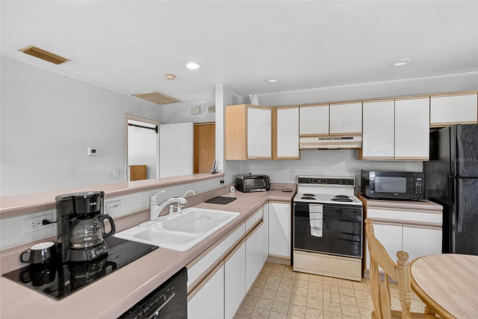 BEVERLY HILLS - Residential