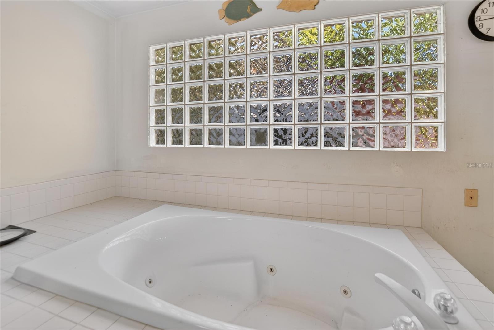 BEVERLY HILLS - Residential