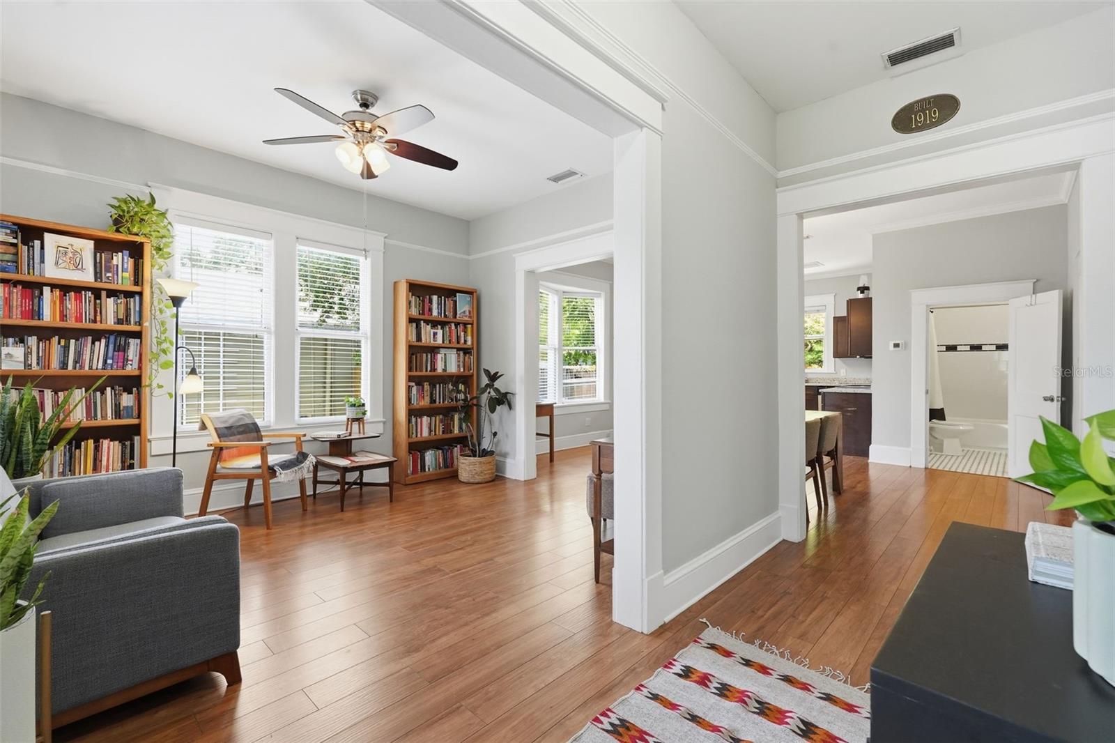 ARLINGTON HEIGHTS NORTH - Residential