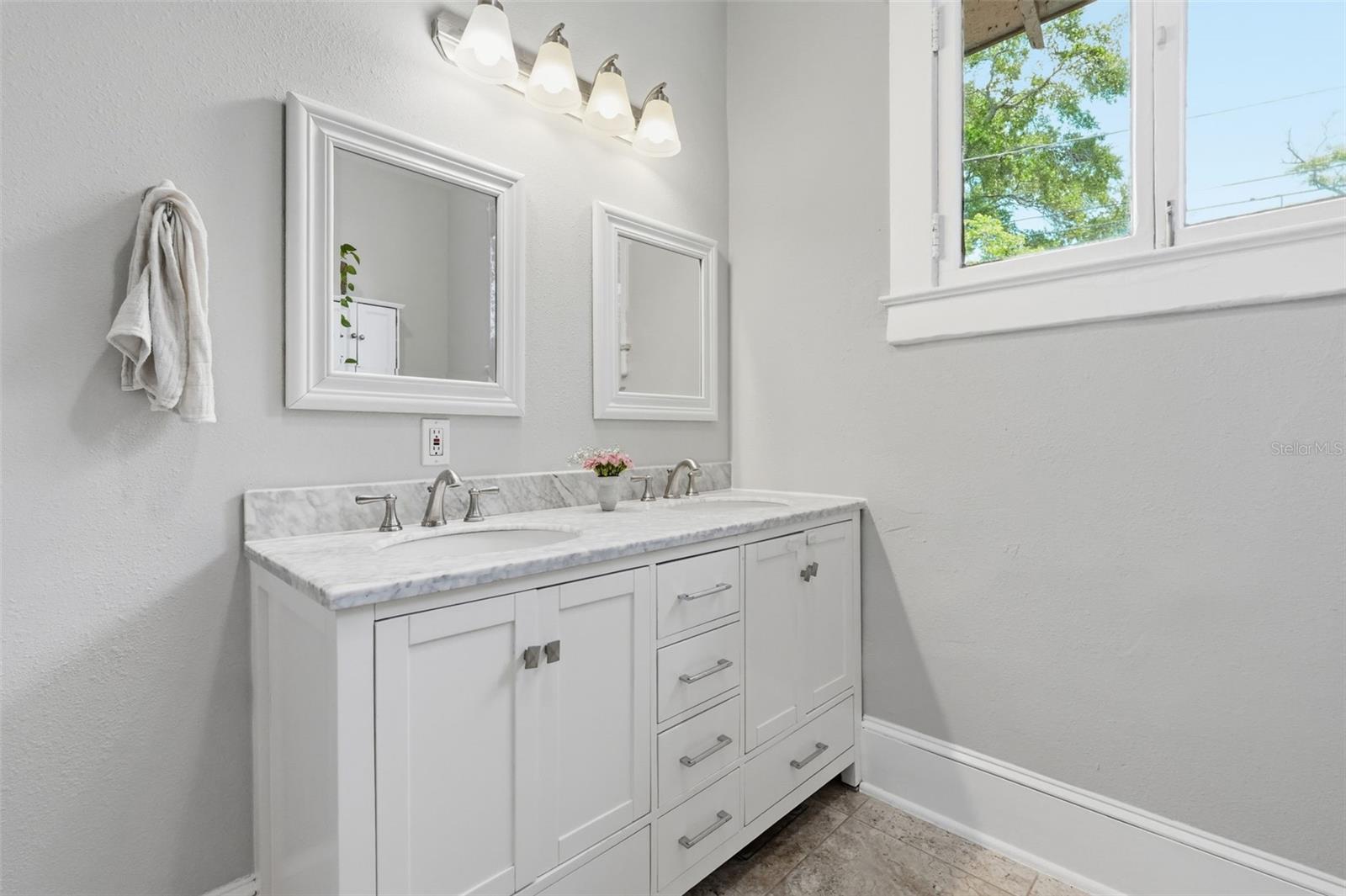 ARLINGTON HEIGHTS NORTH - Residential