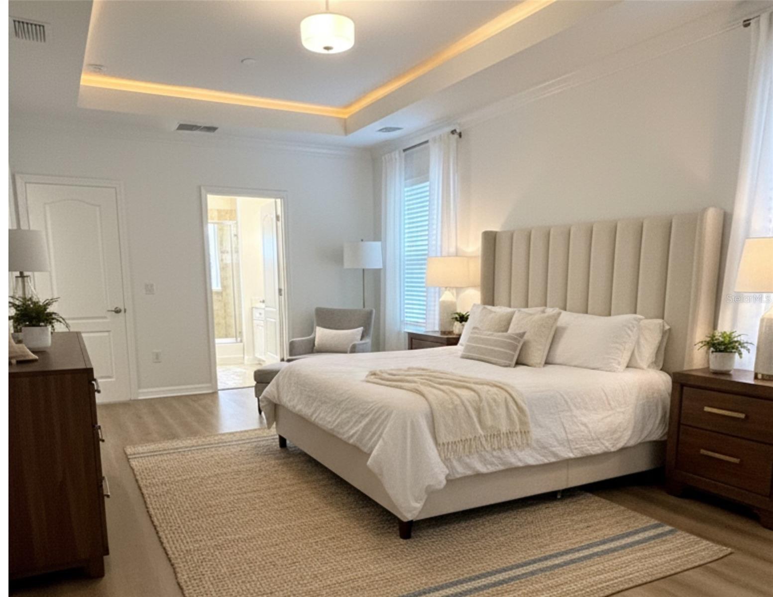 EMERALD LAKE - Residential