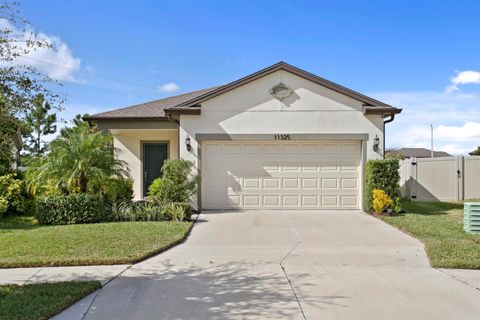 Photo of 11325 Green Harvest Drive, Riverview, FL 33578 (MLS # TB8440038)