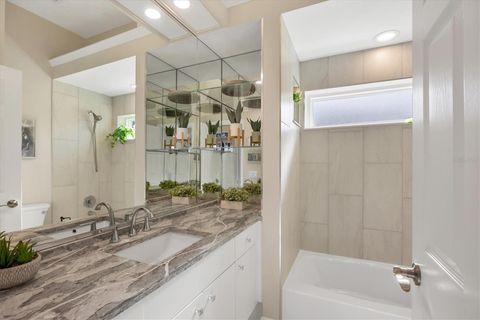 A home in LAKEWOOD RANCH