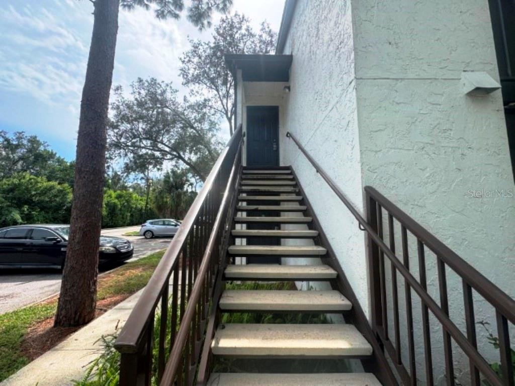 184 RIVERBEND DRIVE 203