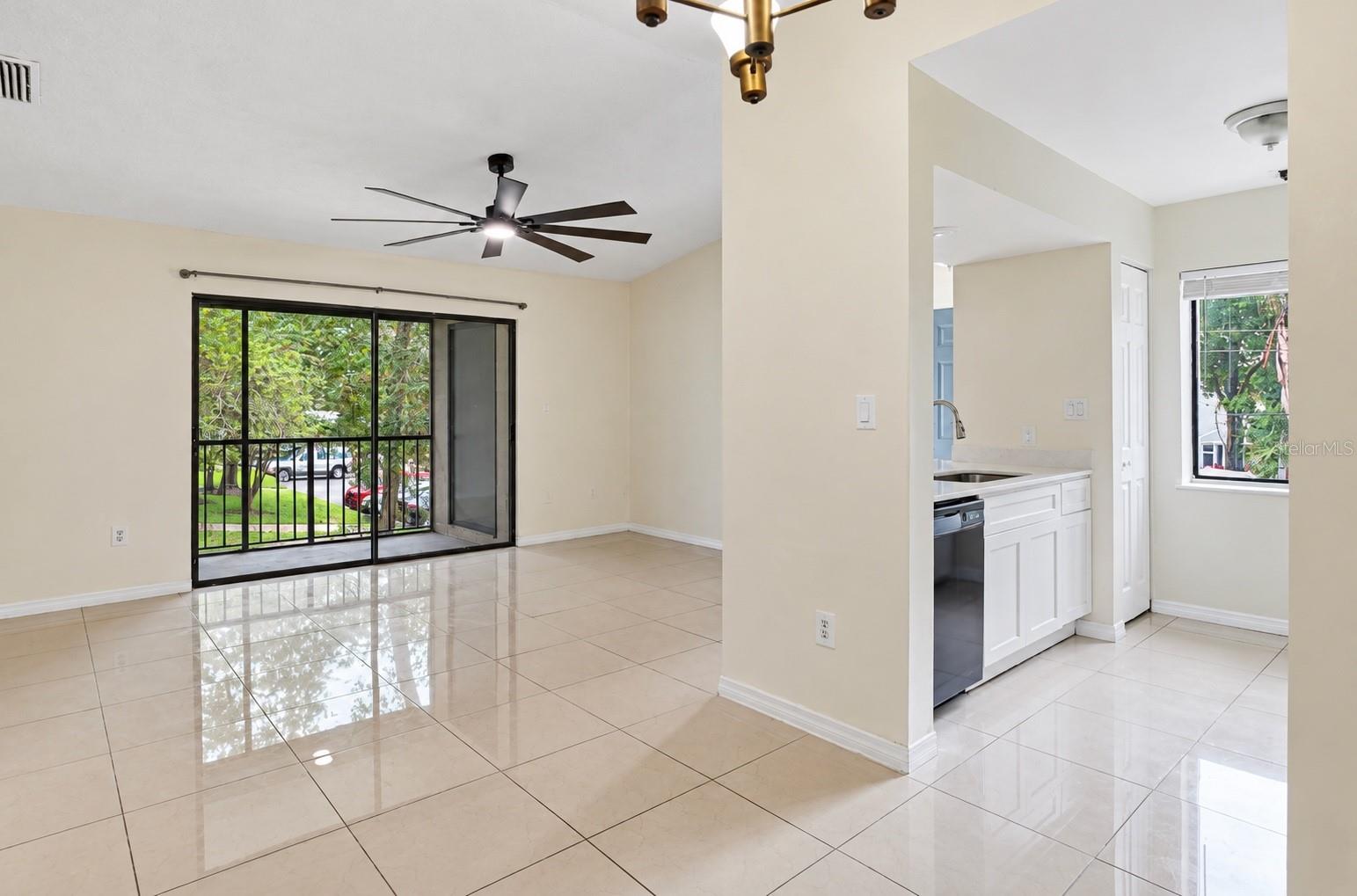 184 RIVERBEND DRIVE 203