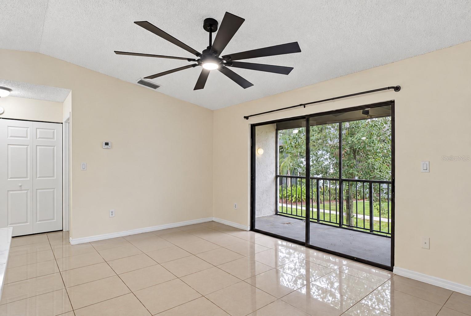 184 RIVERBEND DRIVE 203
