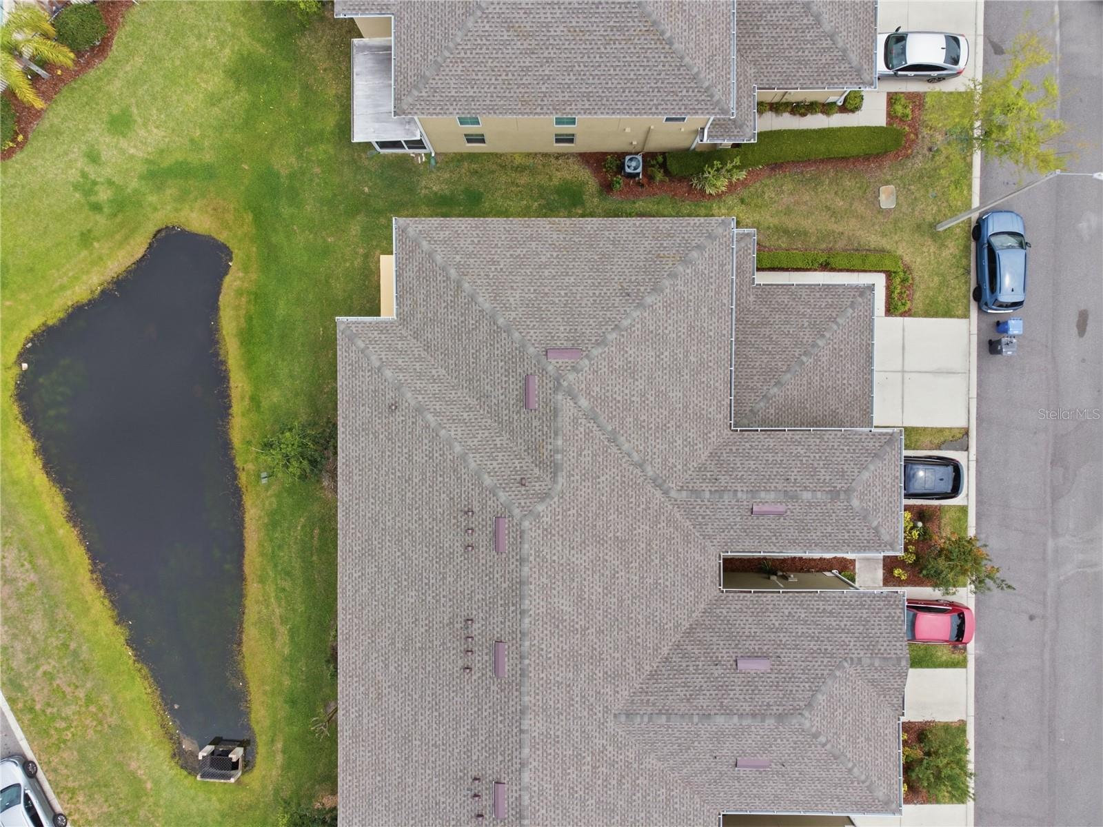 BROADWAY CENTRE TWNHMS - Residential