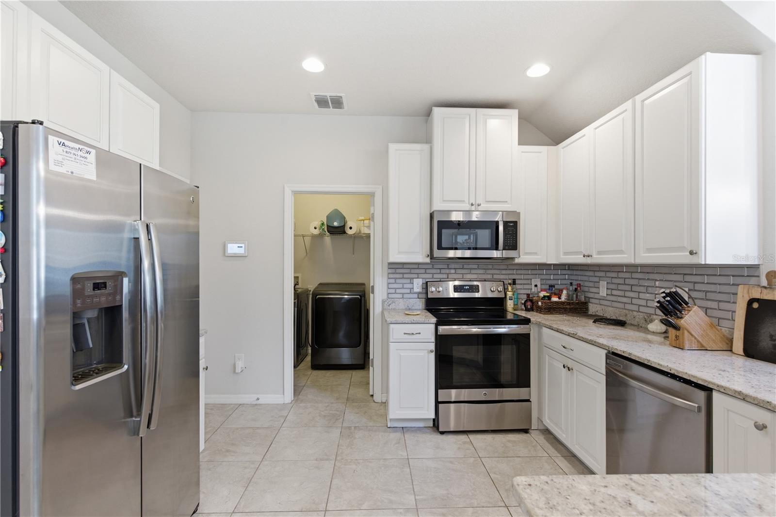 BROADWAY CENTRE TWNHMS - Residential