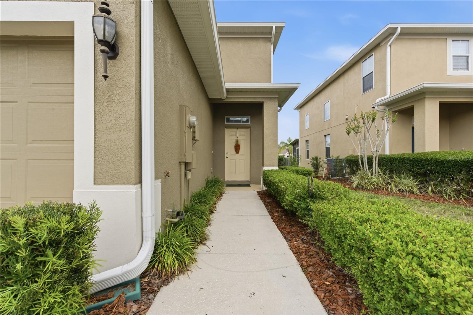 BROADWAY CENTRE TWNHMS - Residential