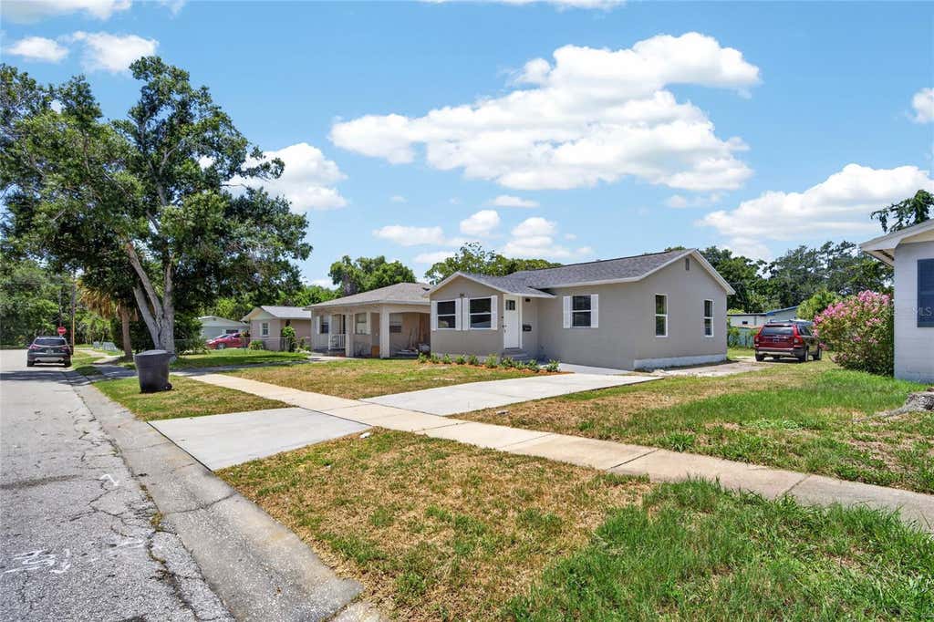 Photo of 2511 27th Street S, St Petersburg, FL 33712 (MLS # TB8528361)