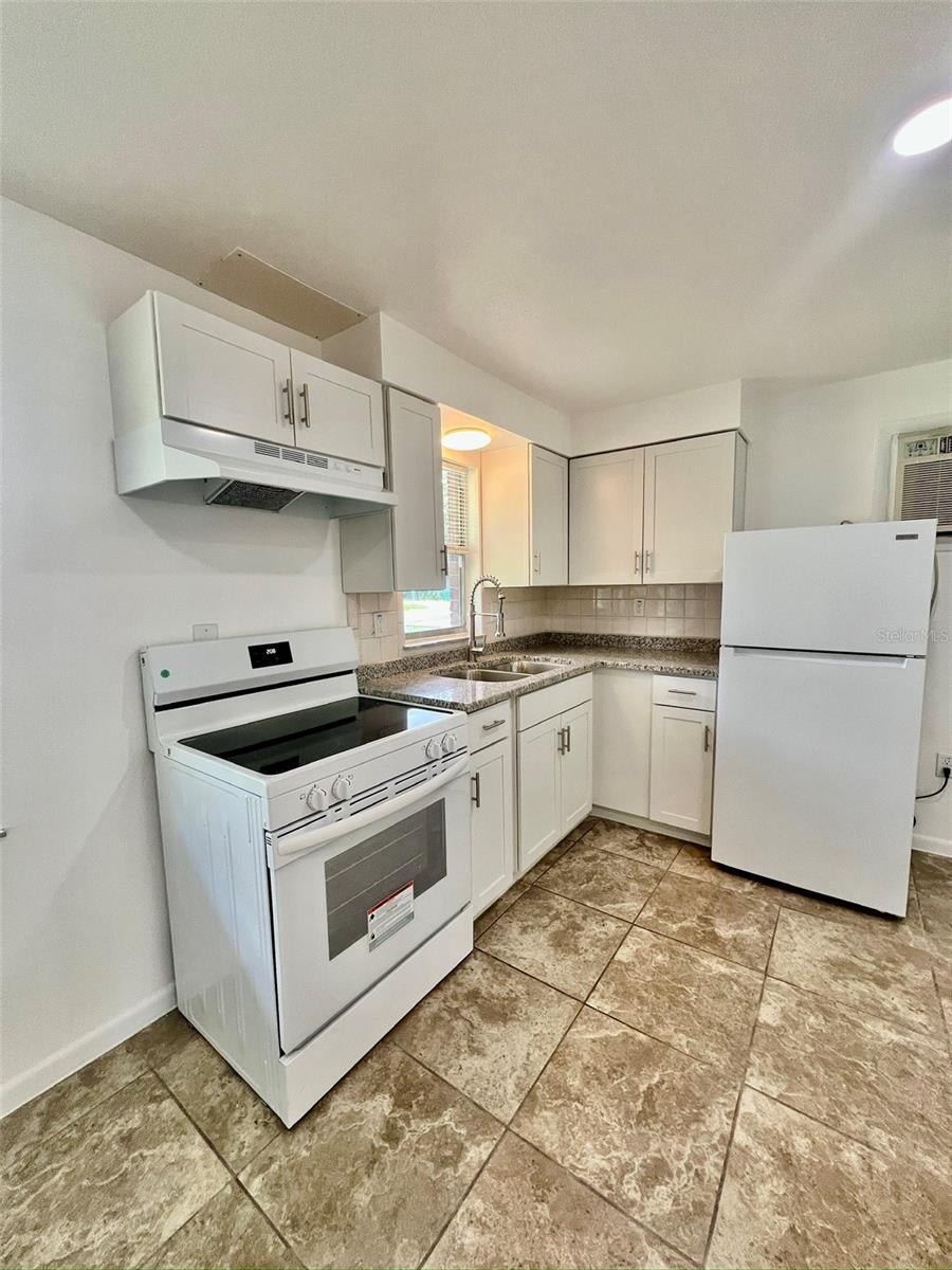 5739 9TH STREET