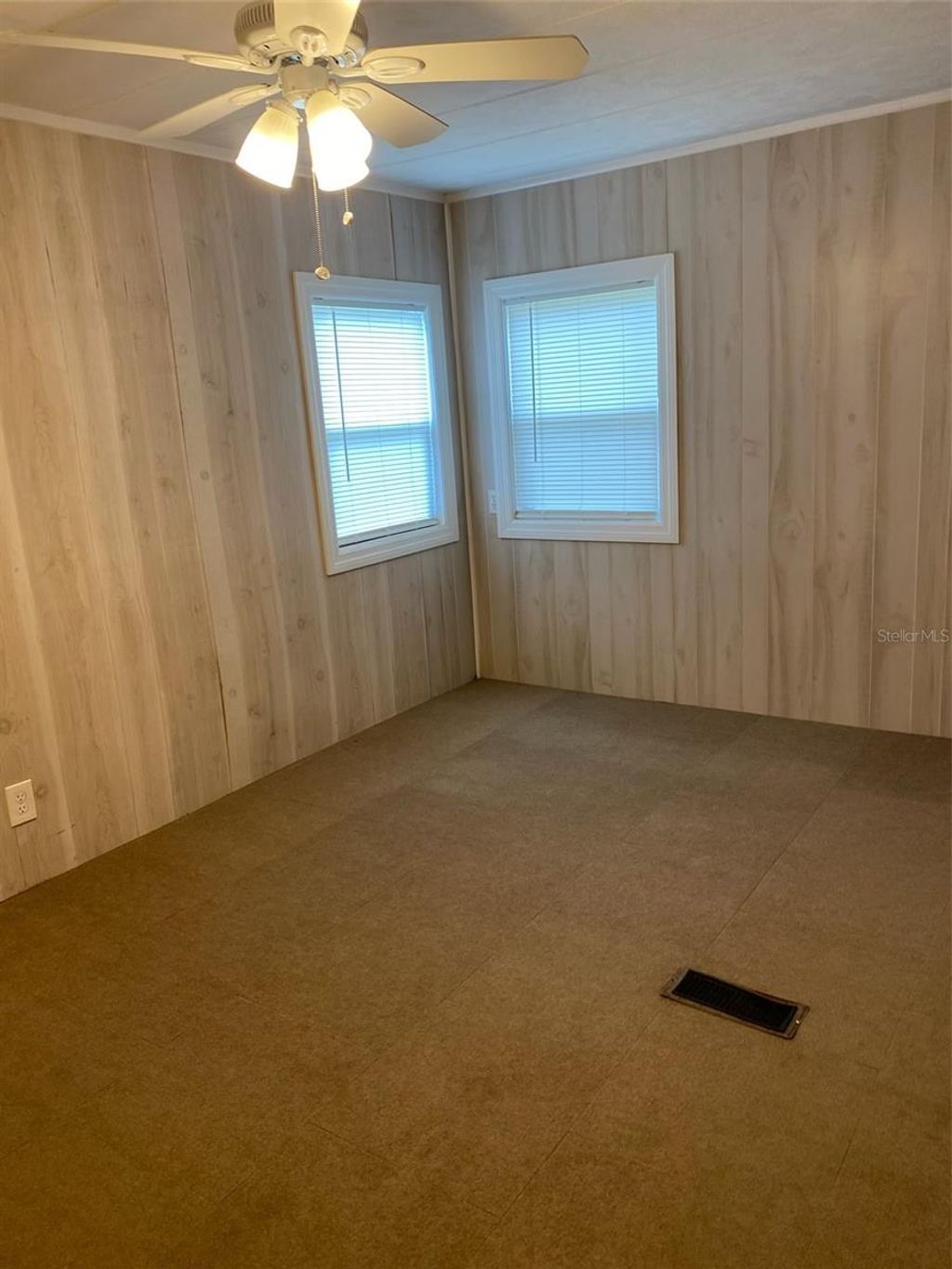 Photo of 921 Faith Circle E #6, Bradenton, FL 34212 (MLS # A4695398)