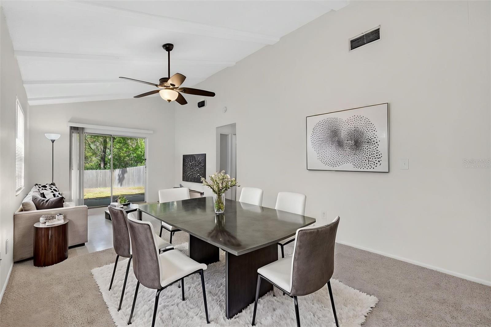 WILLOW LAKE - Residential