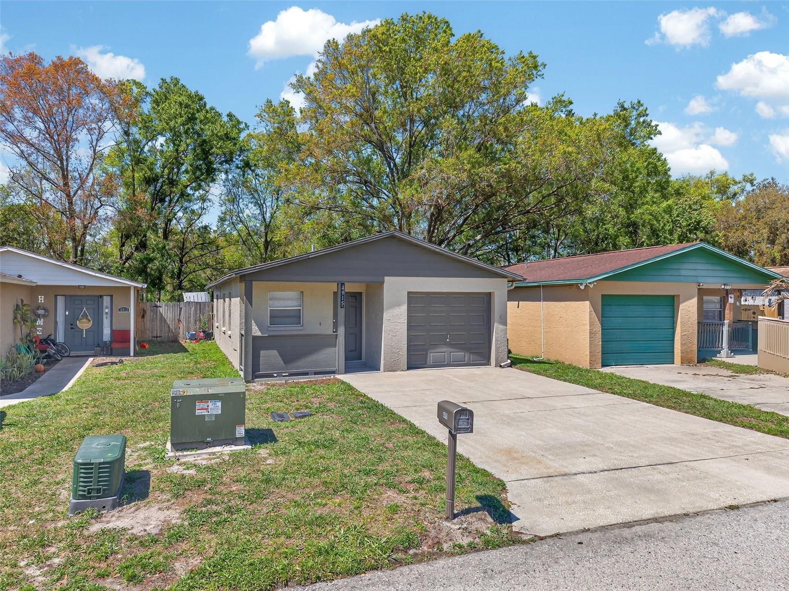 WILLOW LAKE - Residential