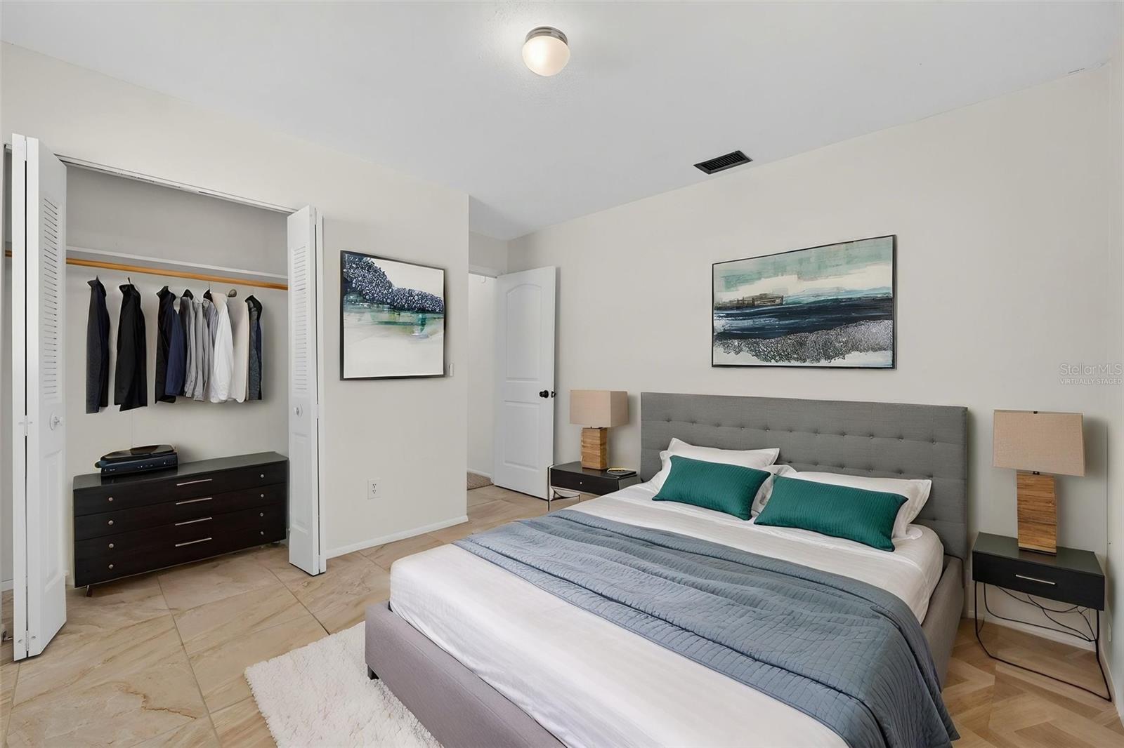 WILLOW LAKE - Residential