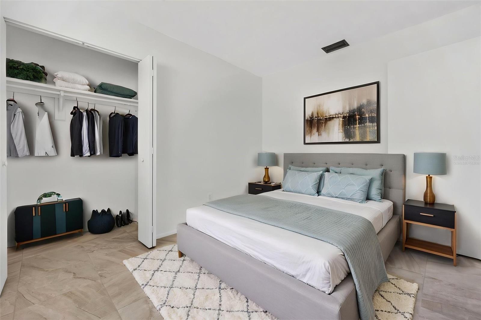 WILLOW LAKE - Residential