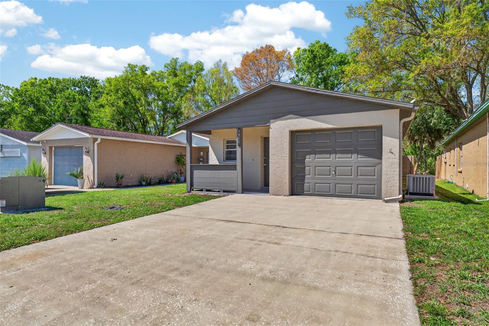 WILLOW LAKE - Residential