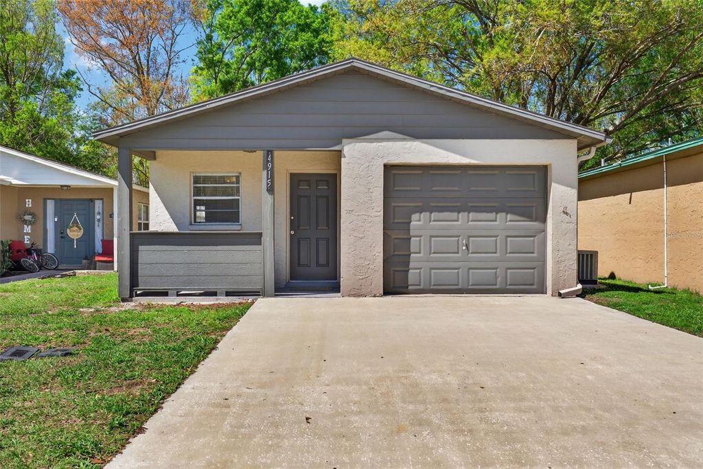 Photo of 4915 Billy Direct Lane, Lutz, FL 33559 (MLS # TB8488278)