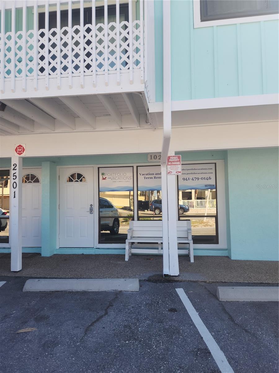 2501 GULF DRIVE N 102