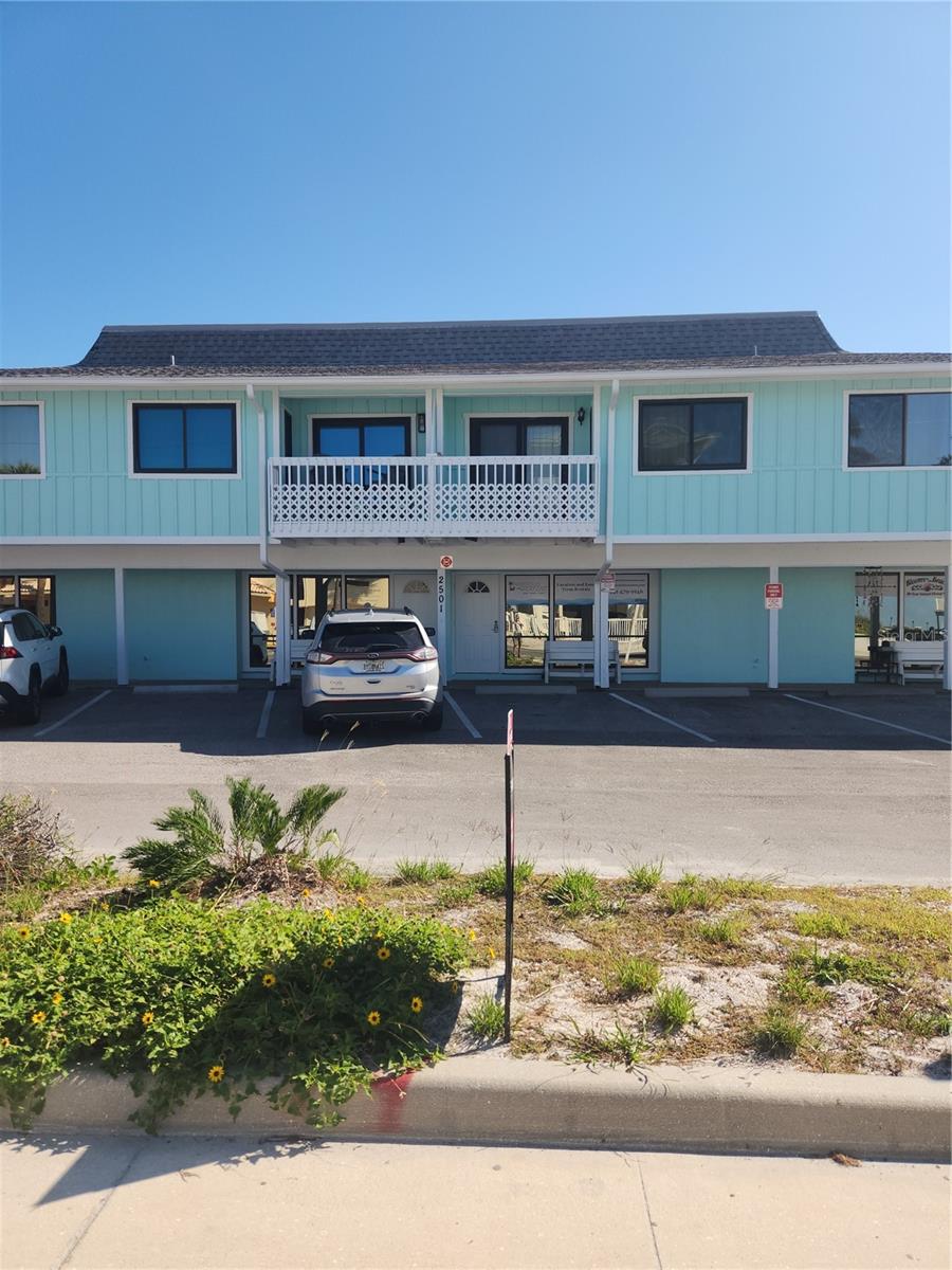 2501 GULF DRIVE N 102