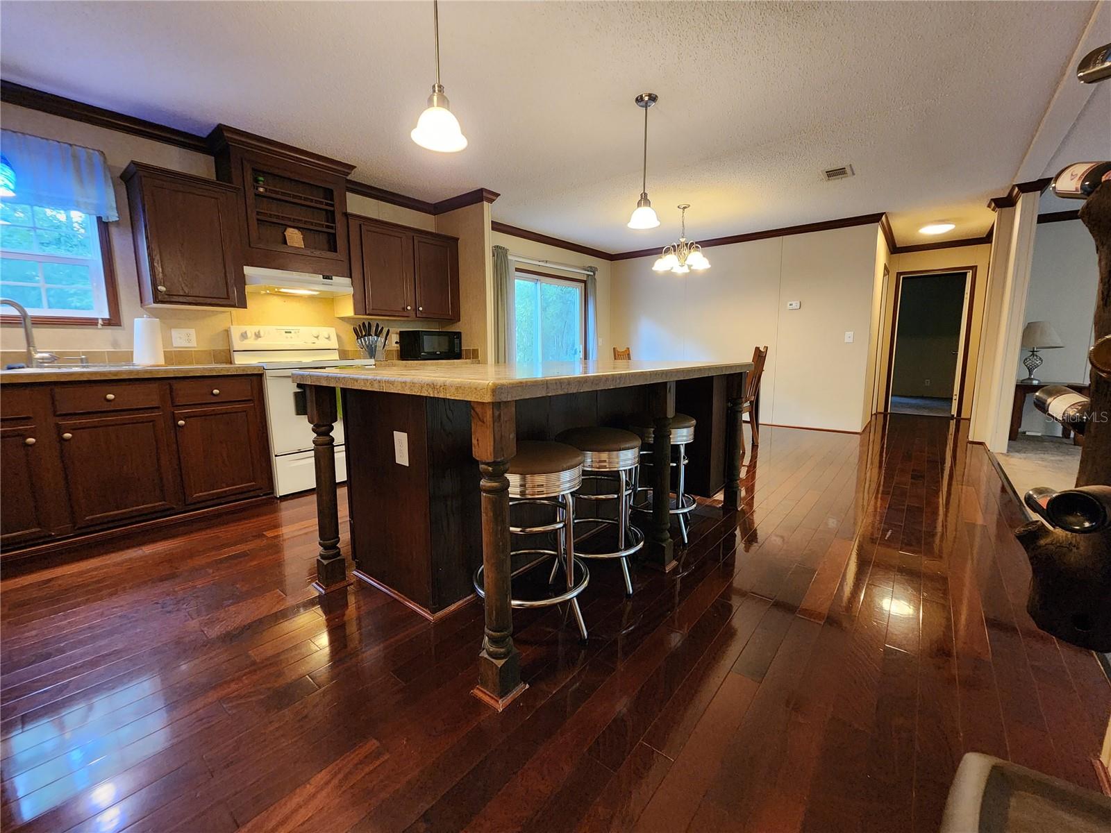 THREE RIVERS ESTATES - Residential