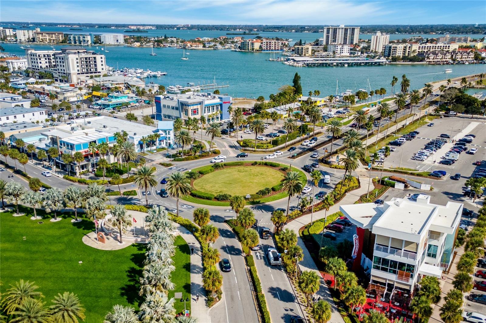 DOCKSIDE CONDO - Residential