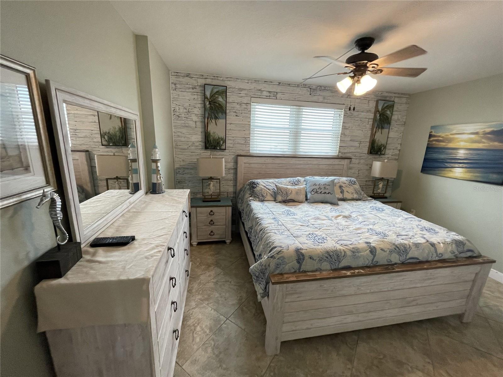 DOCKSIDE CONDO - Residential