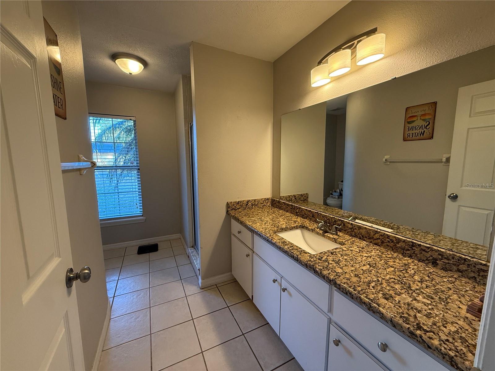 SILVER SPGS SHORES UN 22 - Residential