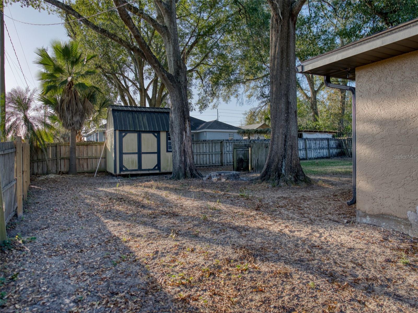 SILVER SPGS SHORES UN 22 - Residential