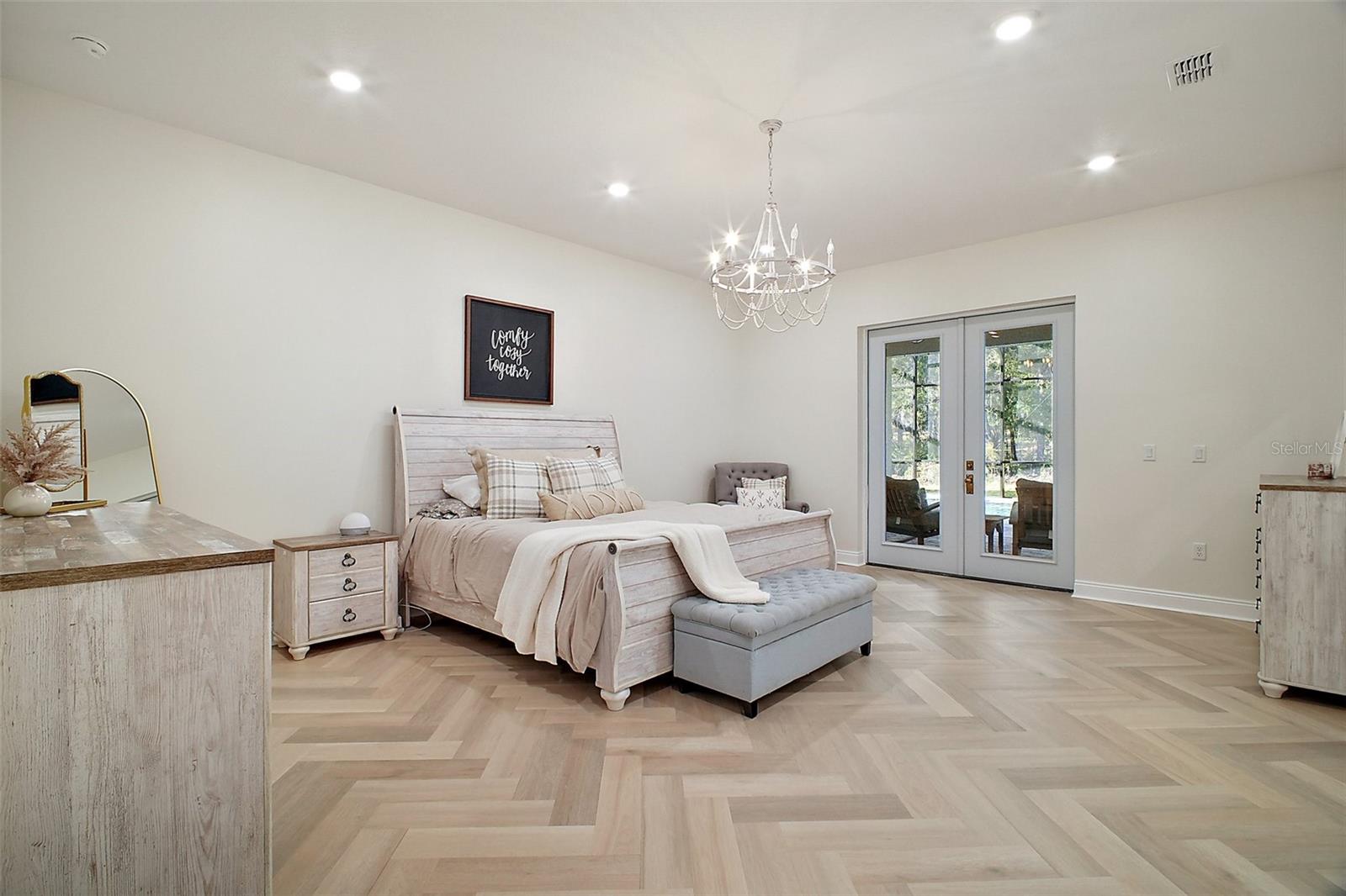 NORRIS DUPONT & GAUDRY GRANT - Residential