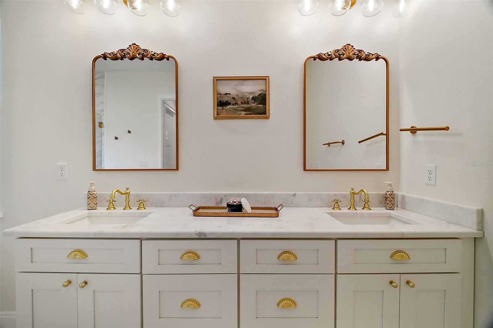 NORRIS DUPONT & GAUDRY GRANT - Residential