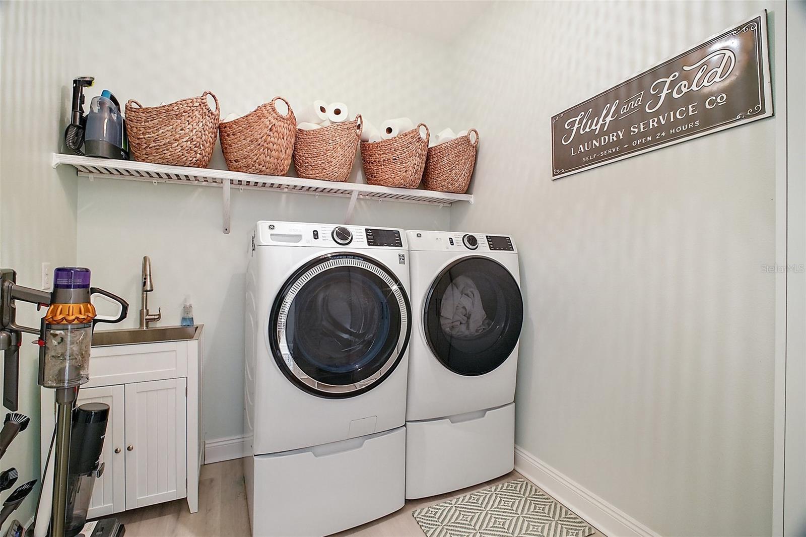 NORRIS DUPONT & GAUDRY GRANT - Residential