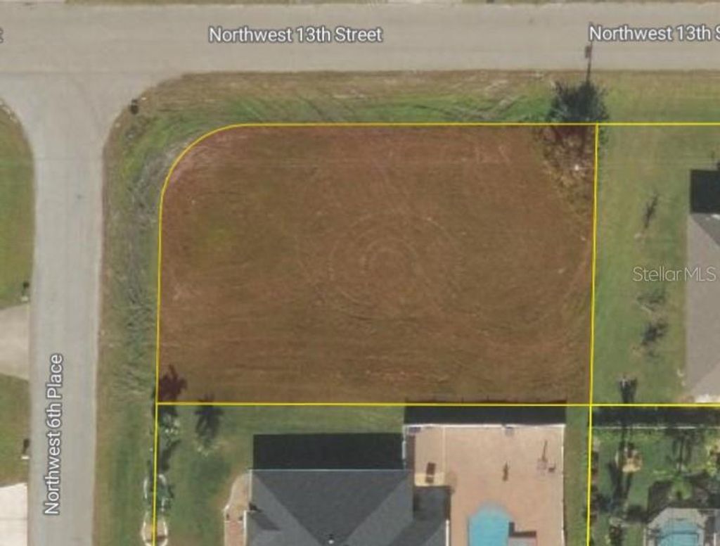 Photo of 1207 NW 6th Place, Cape Coral, FL 33993 (MLS # S5146072)