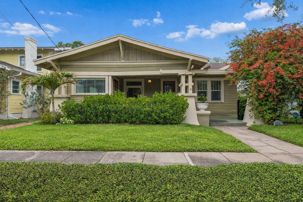 Photo of 1107 W Horatio Street, Tampa, FL 33606 (MLS # TB8546678)